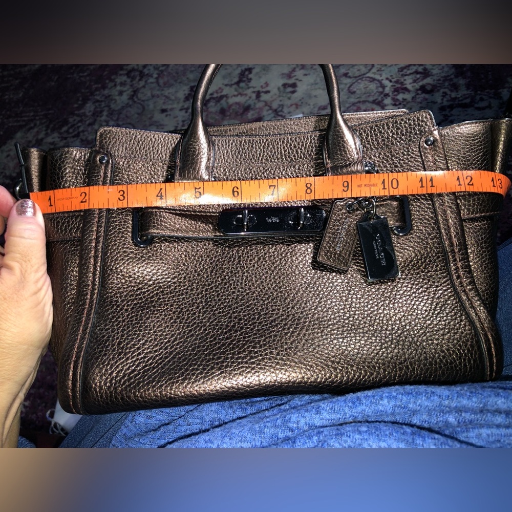 Coach Swagger 27 34816 Dark Bronze MSRP 450.00 Very Good Cond 100% Authentic - Picture 8 of 15